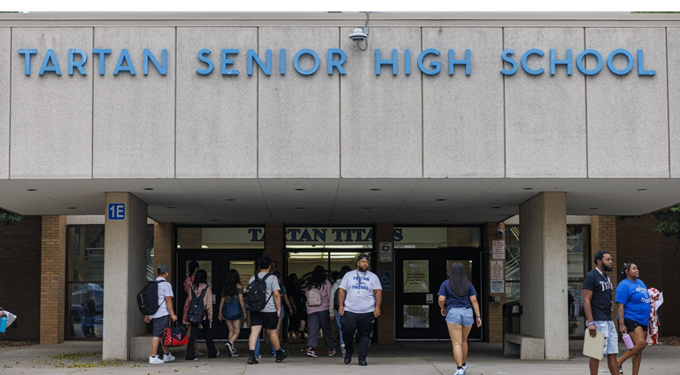 Tartan High School