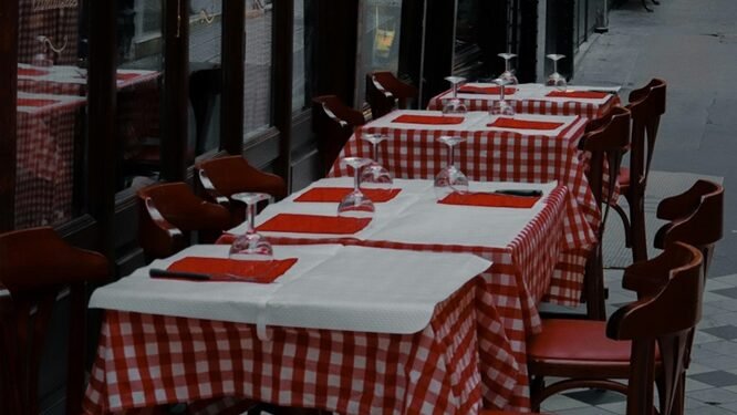 Custom Tablecloths